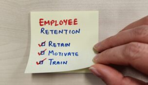 Employee retention strategy programme. Retain, motivate and train
